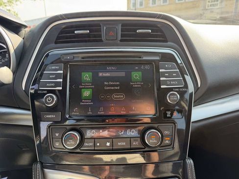Used 2022 Nissan Maxima SL FWD image 37