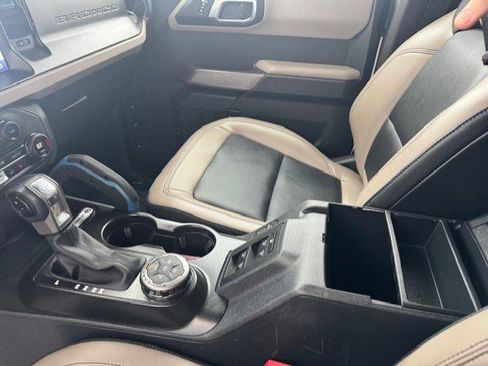 Certified 2023 Ford Bronco Wildtrak image 22