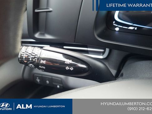 New 2026 Hyundai Elantra SE FWD image 30