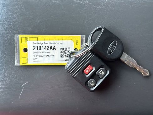 Used 2007 Ford Escape XLS image 31