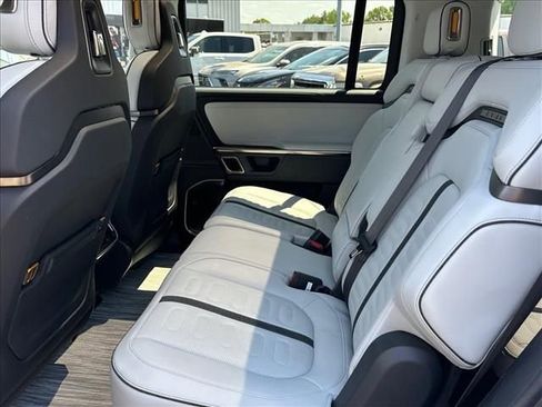 Used 2023 Rivian R1S Adventure AWD/4WD image 16