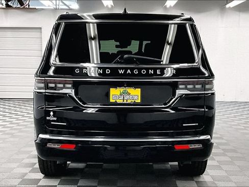 Used 2023 Jeep Grand Wagoneer Series II AWD/4WD image 5