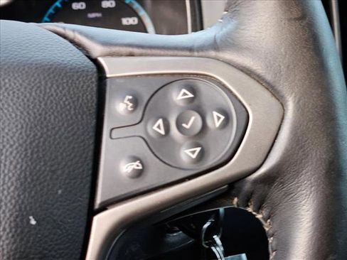 Used 2020 Chevrolet Colorado Z71 image 12