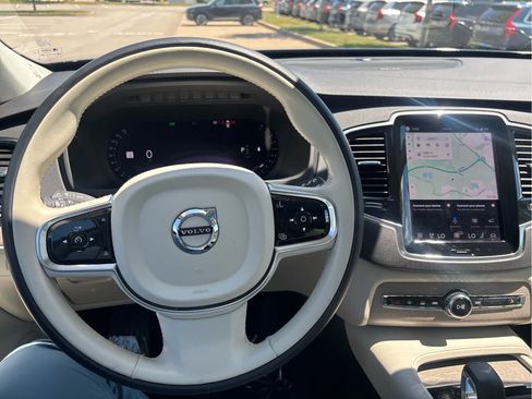 Used 2023 Volvo XC90 B6 Plus w/ Protection Package Premier AWD/4WD image 15