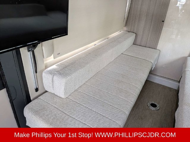 Used 2022 RAM ProMaster 3500 w/ Premium R/V Group FWD image 19