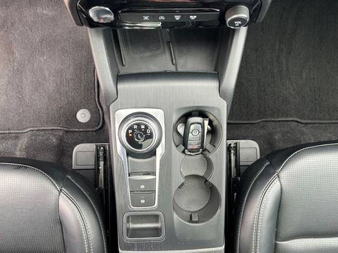 Used 2025 Ford Escape Platinum AWD/4WD image 24
