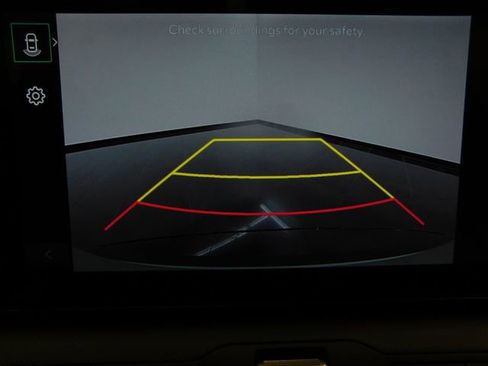 Used 2025 Kia K4 LXS image 29