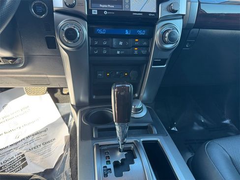 Used 2022 Toyota 4Runner Limited image 11