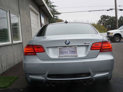 Used 2013 BMW M3 Coupe image 35