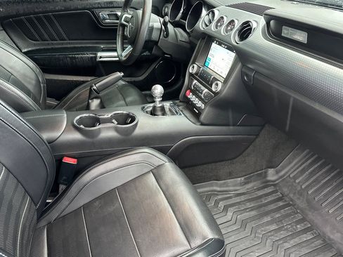 Used 2017 Ford Mustang GT Premium w/ GT Performance Package image 15
