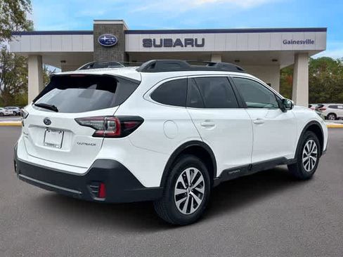 Used 2021 Subaru Outback Premium AWD/4WD image 6