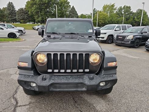 Used 2022 Jeep Wrangler Unlimited Sport AWD/4WD image 9