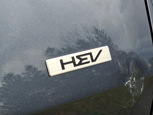 Used 2023 Kia Sportage EX image 30