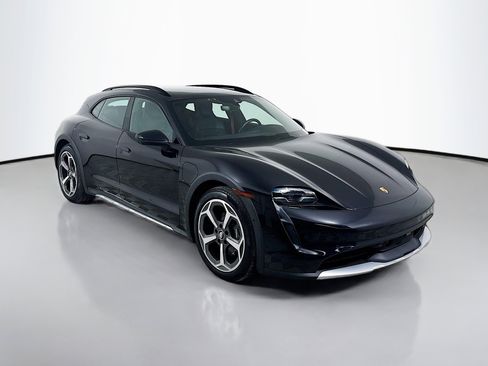 Certified 2024 Porsche Taycan 4 Cross Turismo image 7