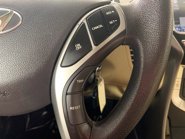 Used 2011 Hyundai Elantra GLS w/ Navigation Pkg 4 FWD image 28