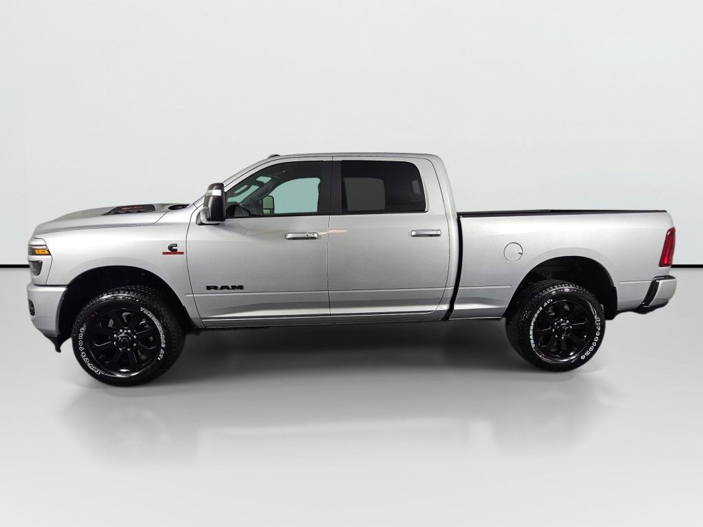 New 2026 RAM 3500 Laramie w/ Night Edition AWD/4WD image 8