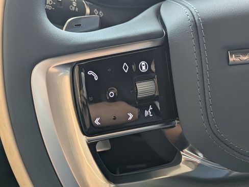 New 2026 Land Rover Range Rover SV image 19