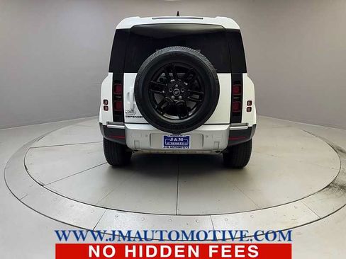 Used 2025 Land Rover Defender 110 S AWD/4WD image 4