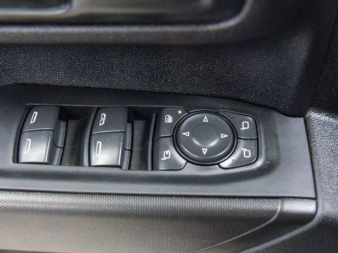 Used 2024 Chevrolet Silverado 2500 Custom w/ Custom Value Package image 13