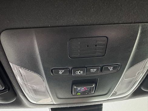 Used 2022 Toyota Corolla SE image 30