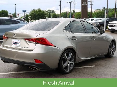 Used 2018 Lexus IS 300 AWD w/ Comfort Package image 3