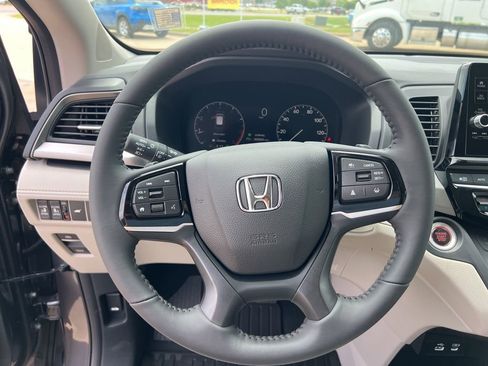 New 2026 Honda Odyssey EX-L image 19