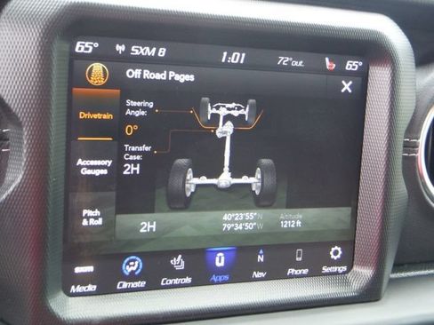 Used 2020 Jeep Gladiator Overland w/ Popular Equipment Package AWD/4WD image 39
