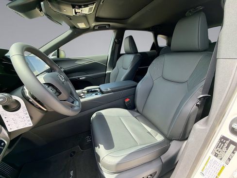 New 2026 Lexus RX 350 FWD image 30