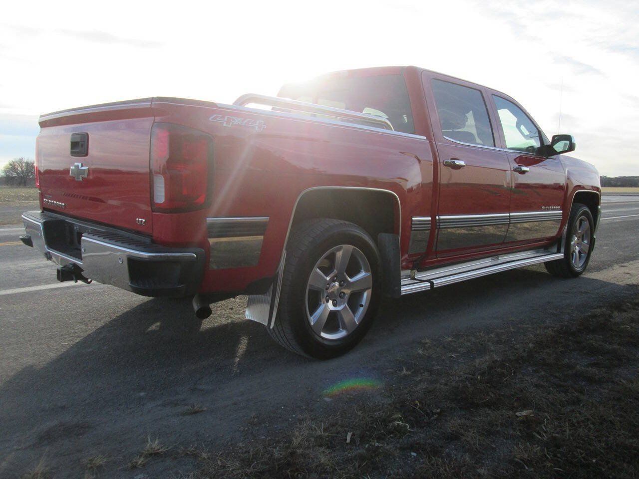 Used 2017 Chevrolet Silverado 1500 LTZ w/ Sport Package AWD/4WD image 6