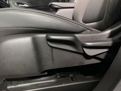 Used 2024 Buick Encore GX Preferred FWD image 12