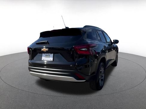 Used 2025 Chevrolet Trax LT image 15