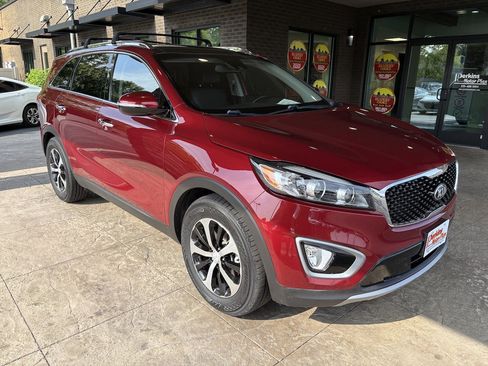 Used 2018 Kia Sorento EX w/ EX Advanced Touring Package FWD image 4