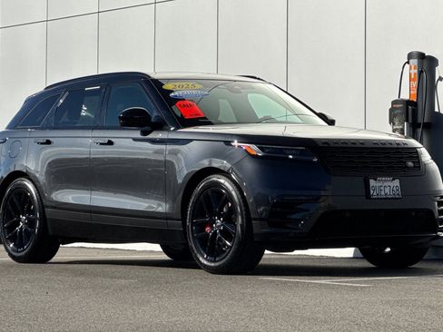 Certified 2025 Land Rover Range Rover Velar Dynamic SE image 7