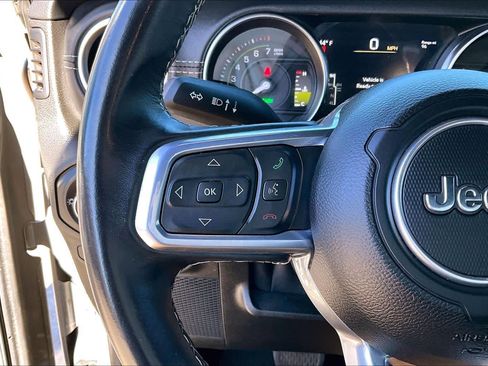 Used 2021 Jeep Wrangler Unlimited Sahara w/ Safety Group image 20