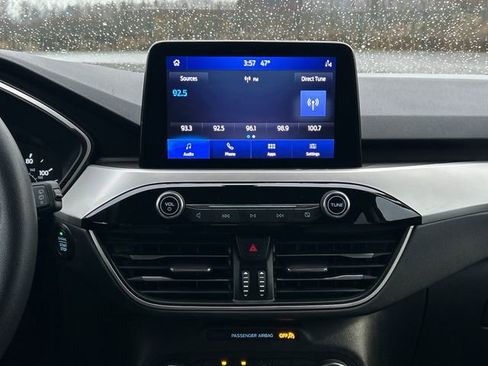 Used 2020 Ford Escape SE image 27