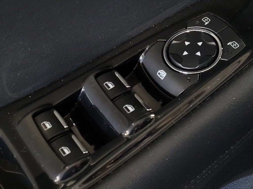 Used 2020 Ford Edge SEL w/ Convenience Package FWD image 27