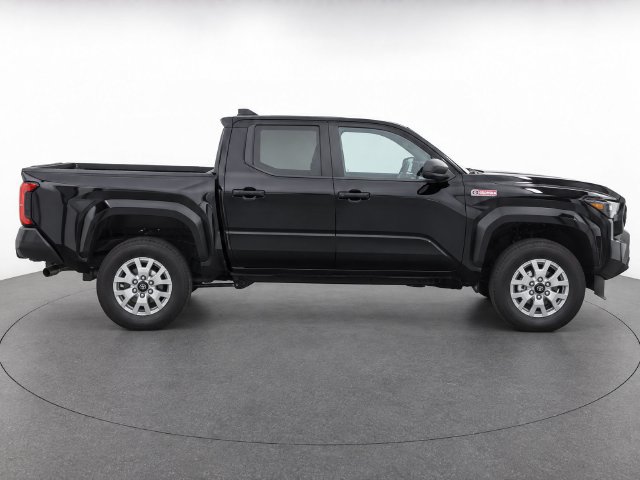 Used 2024 Toyota Tacoma SR RWD image 7