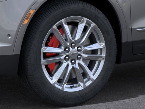 New 2026 Cadillac XT5 Sportv w/ LPO, Floor Liner Package image 33