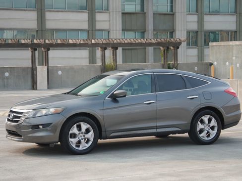 Used 2010 Honda Crosstour EX-L image 37