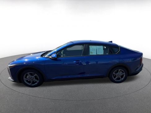 Used 2025 Kia K4 FWD image 9
