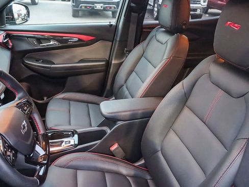 Used 2026 Chevrolet TrailBlazer RS w/ Convenience Package image 16