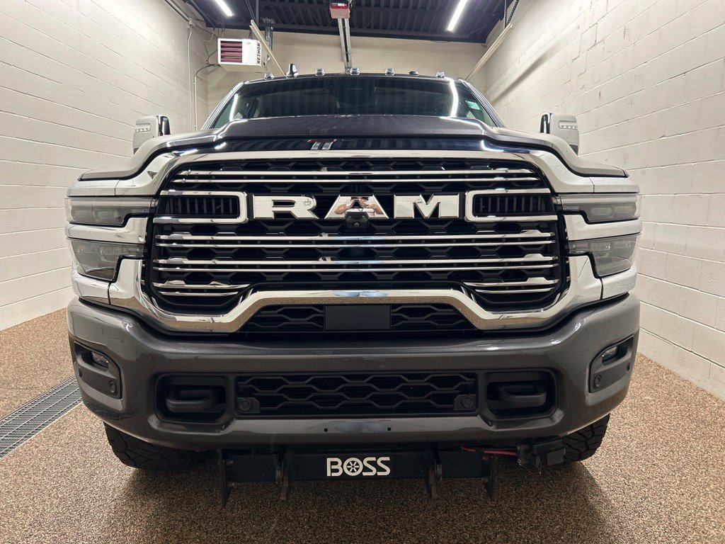 Used 2025 RAM 3500 Longhorn AWD/4WD image 6