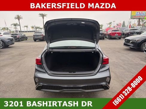 Used 2023 Kia Forte LXS image 11