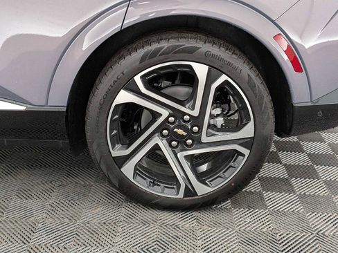 New 2026 Chevrolet Equinox EV LT image 13