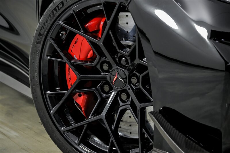 Used 2026 Chevrolet Corvette ZR1X AWD/4WD image 3