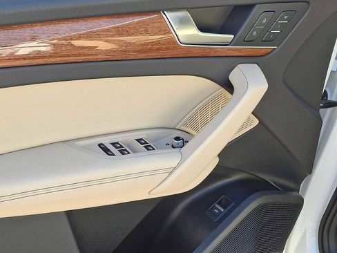 Certified 2023 Audi Q5 2.0T Prestige w/ Prestige Package image 10