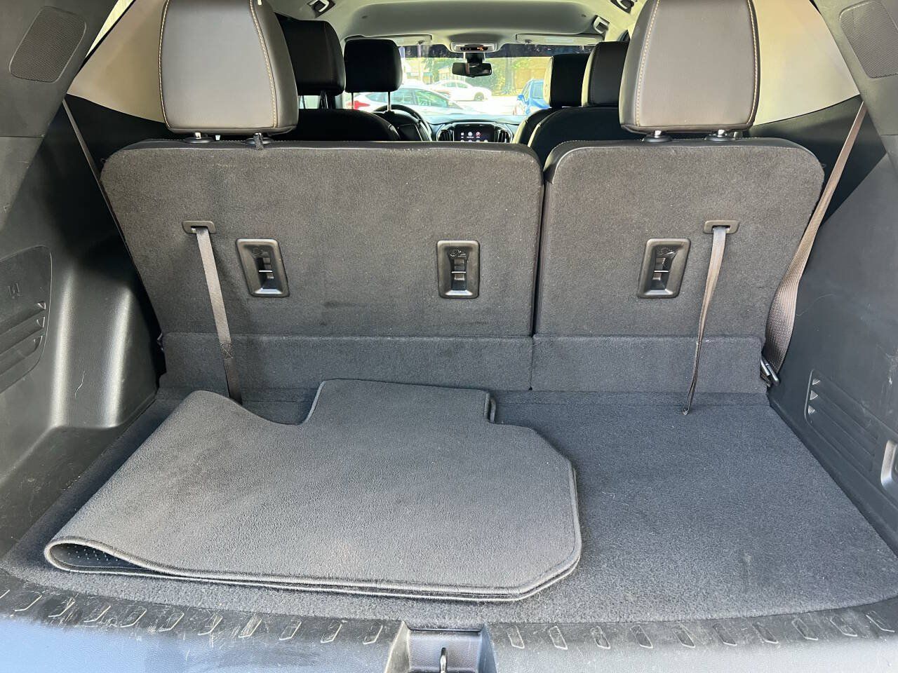 Used 2021 Chevrolet Traverse RS FWD image 29