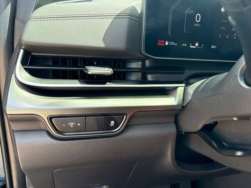 Used 2026 Kia Carnival SX w/ SX Dark Edition Package FWD image 13