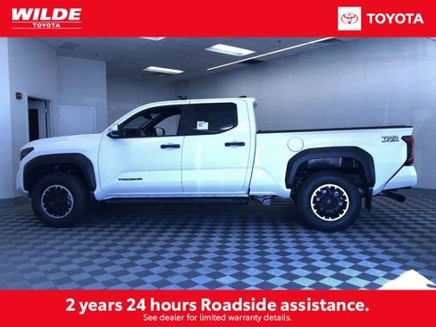 New 2026 Toyota Tacoma TRD Off-Road AWD/4WD image 3