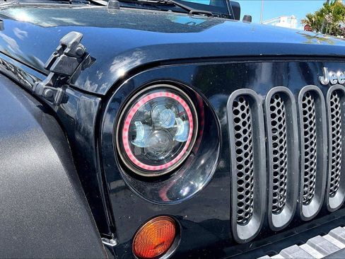 Used 2012 Jeep Wrangler Sport AWD/4WD image 33
